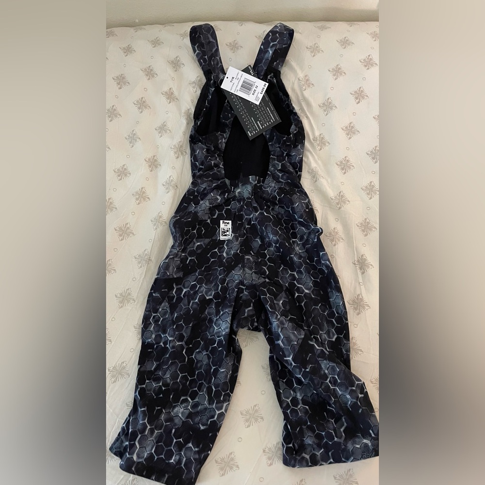 TYR techsuit - Picture 2 of 2